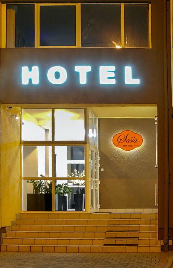 Hotel Sara Koło Exteriér fotografie